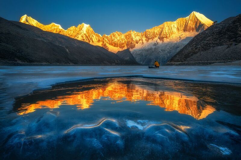 Morning of White Horse Lake