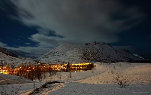 горы ночью. Норвегия. Тромсё. февраль 2016