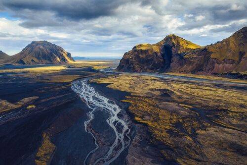 Braided rivers . . . 