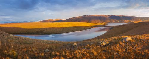 Приграничье с Китаем и Монголией, озеро Музды-Булак.