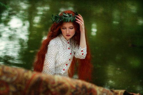Lady in the Boat | Liliya Nazarova