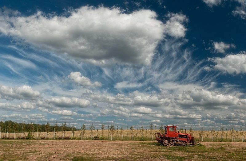 Лето, Облака, Трактор Про тракторphoto preview