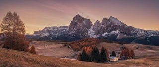 Италия. Доломиты. Осеннее утро на плато Alpe Di Siusi