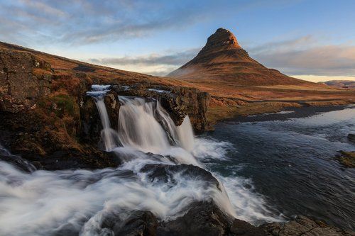 Классика Исландии - Kirkjufell (Церковная Гора).