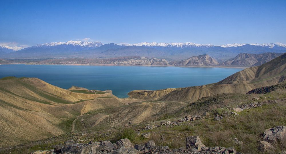 Ереванское водохранилище фото