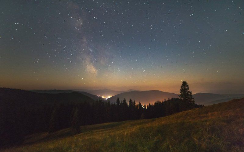 Ночь в горахphoto preview