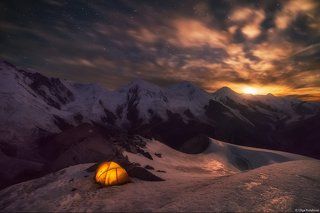 Ночь на пике Астана (4555 м)