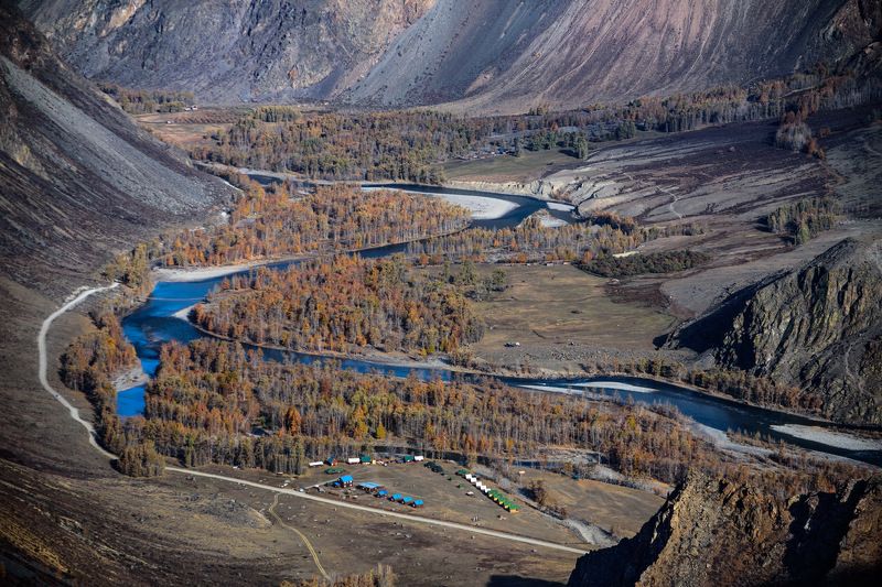 Дельта Чулышмана на Телецком озере