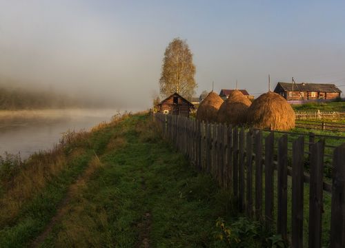 Утро в рыбацкой деревне