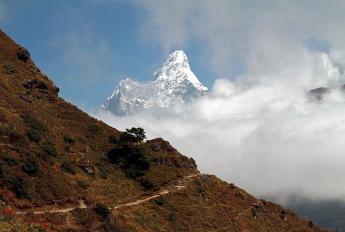 Ама Даблам, Гималаи