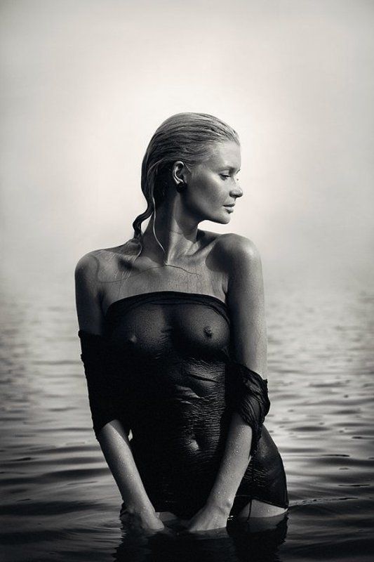 dmitry, alekseyev, lake, girl, bw, озеро, чб, water, вода, editorial ***photo preview