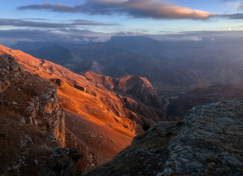 Вид с Хунзахского плато, Дагестанphoto preview