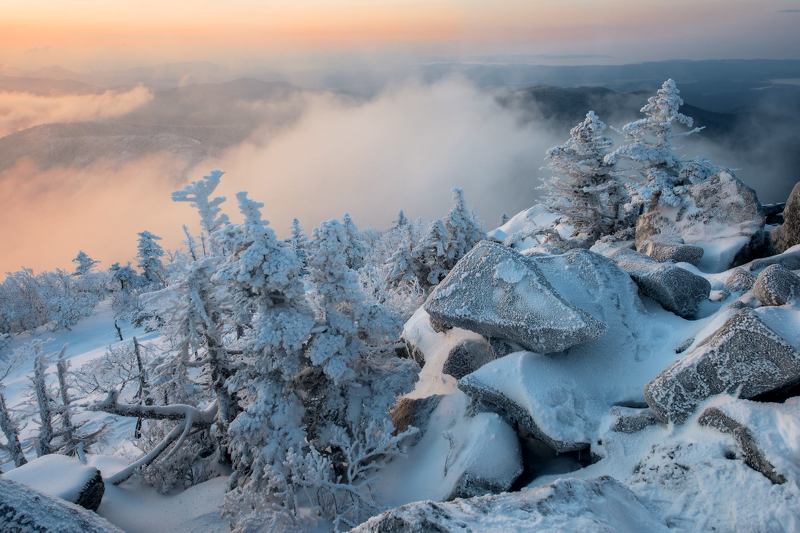 Снег, горы, Приморский край, зима Весенние причудыphoto preview