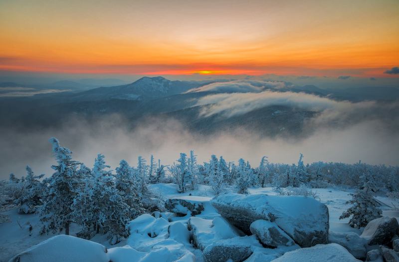 Облака, рассвет, зима, снег, туман, горы, Приморский край Зимний рассветphoto preview