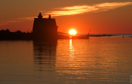 Восход солнца на Белом Море