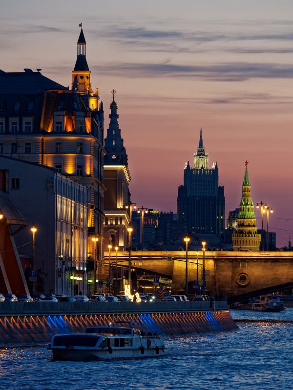 город, Москва, закат, архитектура, река, небо, свет, красота  Москва, август 18гоphoto preview
