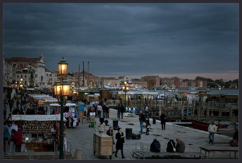 Венеция. Вечер на пристани