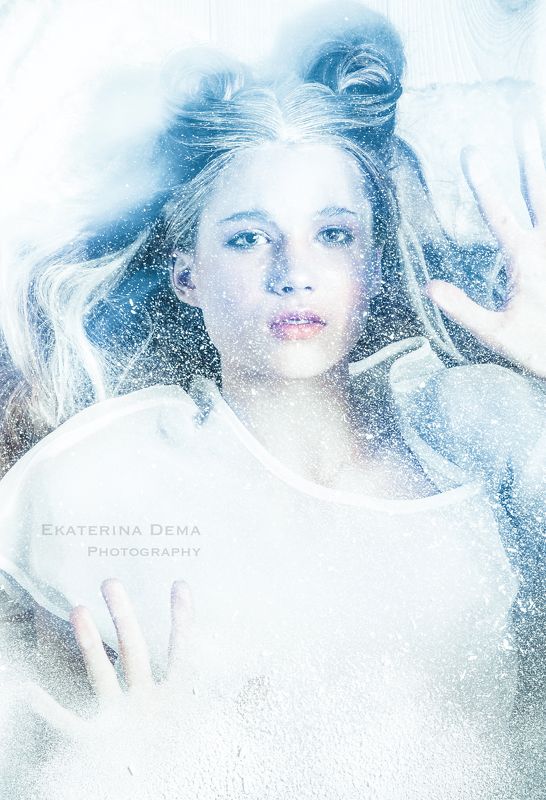 ballerina, fly, fashion, winter, snow, ice, cold, breathe, vintage  Winterphoto preview