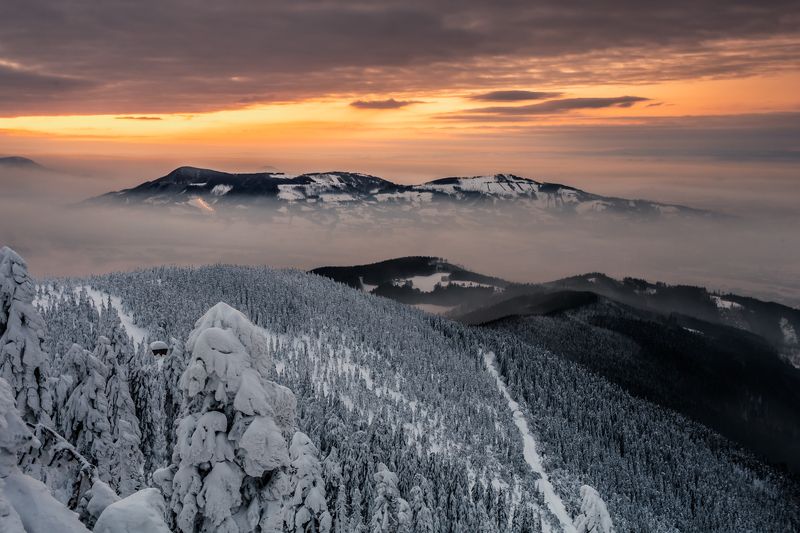 lysa hora, beskids, mountains, snow, winter, sunset, sunrise photo preview