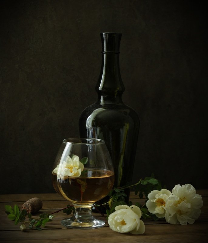 натюрморт , бокал, вино, роза, бутылка, Вино и розыphoto preview
