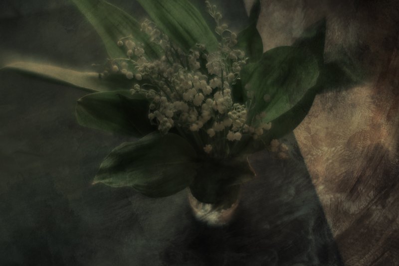ландыш, цветы, букет, ваза, стол, живопись Ландышиphoto preview