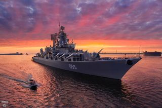 Ракетный крейсер Маршал Устинов