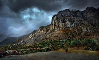 ДеМО-МО-нический Демерджи в Крыму