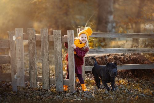 дети деревня животные. для детей. фотохудожник елена шумилова. коровы в деревне. девочка корова.