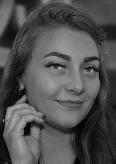В лицах ...