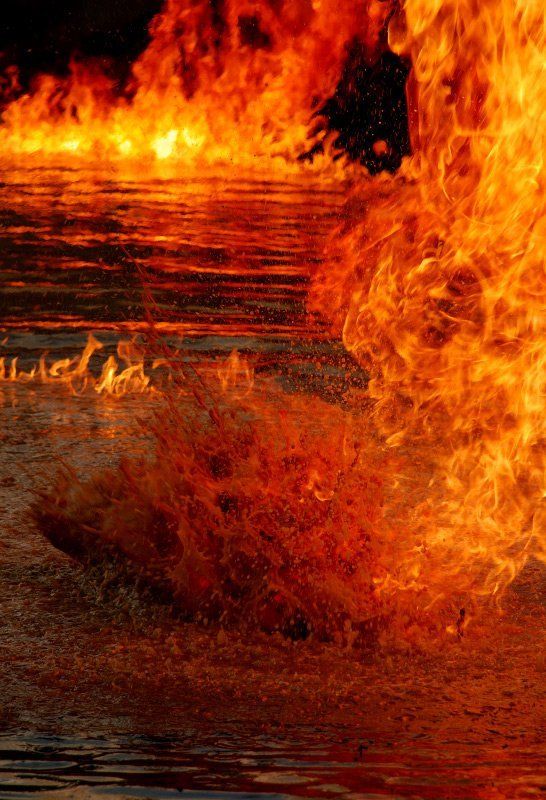 огонь, вода Огонь и водаphoto preview