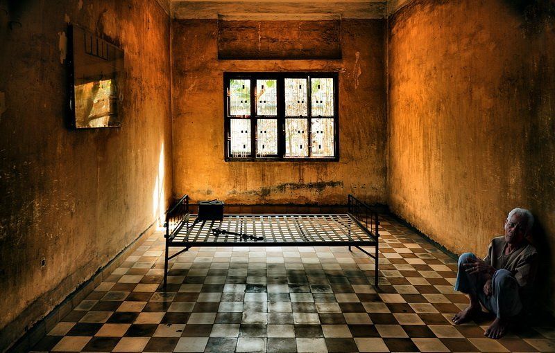 тюрьма камбоджия тюрьма «S 21»photo preview