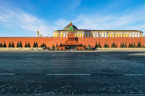 [moscow quarantine: empty red square]