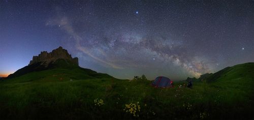 Звездная ночь Большого Тхача