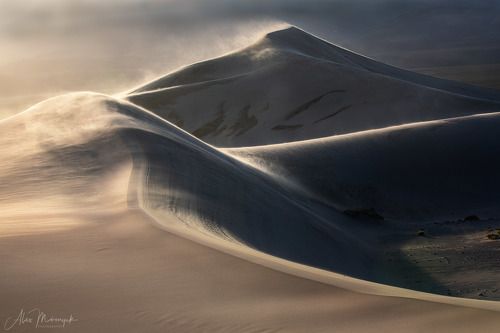 Песчаный Шторм в пустыне