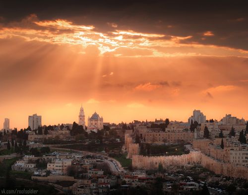Тучи над Иерусалимом