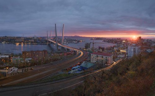 Владивосток : озарённый