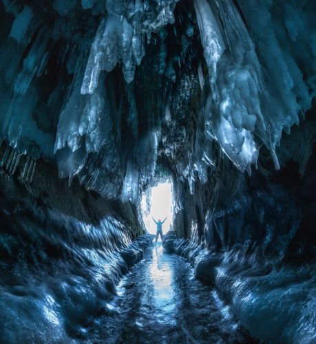 Ледяной тоннель.
