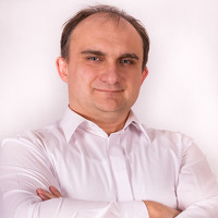 Portrait of a photographer (avatar) Dominik Wieszczeczyński (Dominik Wieszczeczynski)