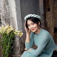 Portrait of a photographer (avatar) Ao Dai Photos