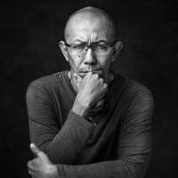 Portrait of a photographer (avatar) edanan taiban