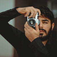 Portrait of a photographer (avatar)  rohollah (rohollah)