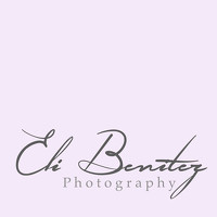 Portrait of a photographer (avatar)  Elizabeth (Elizabeth Benitez)
