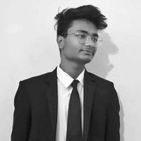 Portrait of a photographer (avatar) Naman Shrivastava