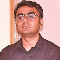 Portrait of a photographer (avatar) Pratik Majumder