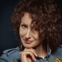 Portrait of a photographer (avatar) Виктория Харченко (Viktoria Kharchenko)