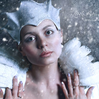 Portrait of a photographer (avatar) Anna Lozhkina
