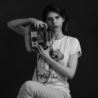 Portrait of a photographer (avatar) niloufar kiyani movahhed (niloufar)