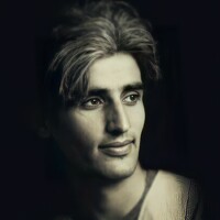 Portrait of a photographer (avatar) حبیب محنائی
