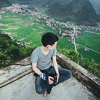 Portrait of a photographer (avatar) Hoàng Thuyên