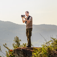 Portrait of a photographer (avatar) Quan Hung (Nguyen Hung Quan)